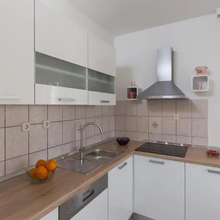 Appartement Ante - With Pool Cavtat