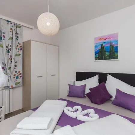 Ante - With Pool Appartement