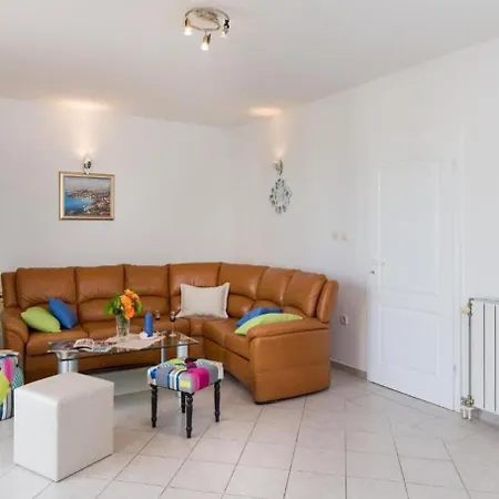 Apartman Ante