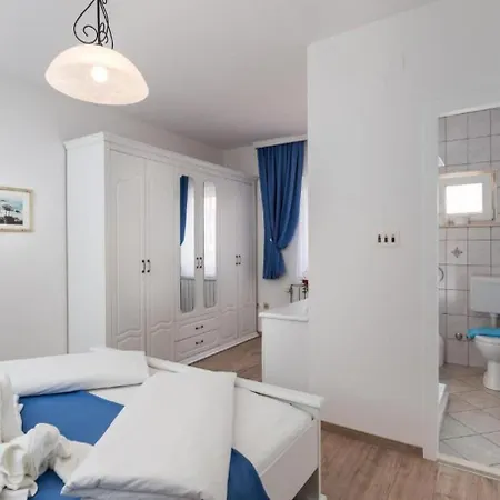 Appartement Ante - With Pool Cavtat