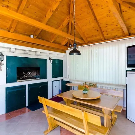 Ante - With Pool Appartement